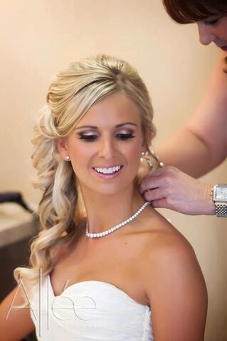 Gallery Beautiful Bride Hair 49