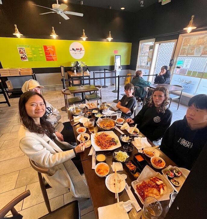 Lunch with the Hart Kids!