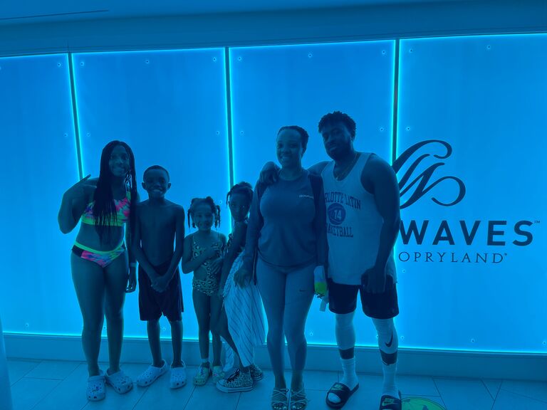 Knea's 5th Birthday
Opryland Soundwaves
Nashville TN
