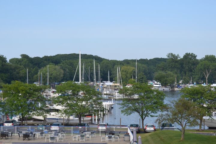 mentor harbor yachting club