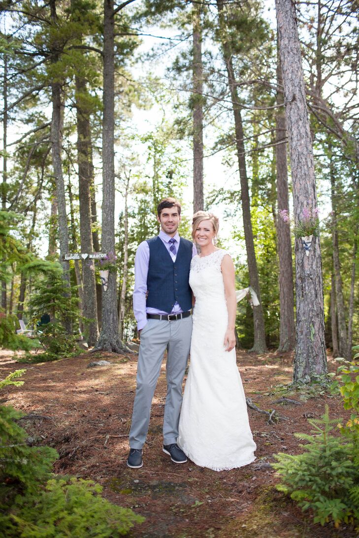 A Natural Woods Wedding At Big Bear Lodge In Grand Marais Minnesota