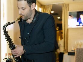 Anthony Michael Smith - Saxophone + DJ - Saxophonist - Studio City, CA - Hero Gallery 4