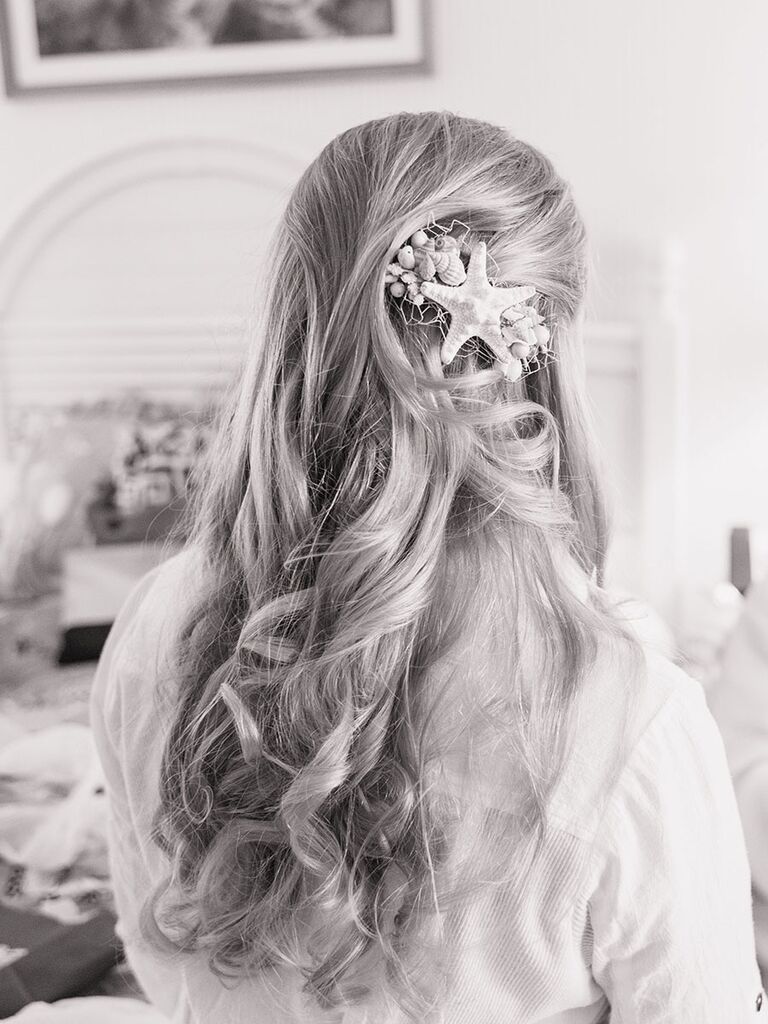 hairstyles perfect for a beach wedding