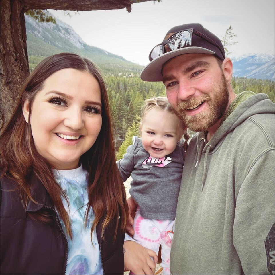 Next up, their first family vacation, to Alberta, visiting the Calgary Zoo, Banff, and Iron Mills Mall. Turns out, Addisyn was a pro traveler!