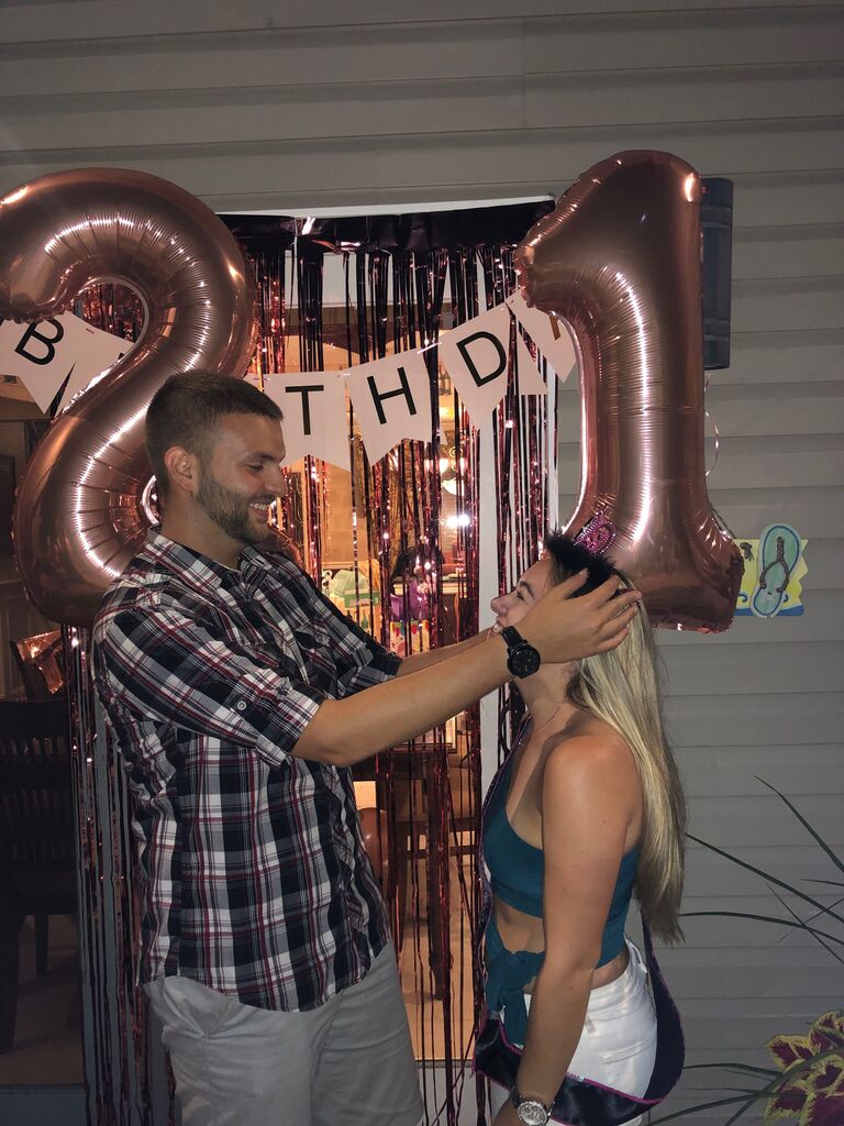 In July they celebrated Danielle's 21st Birthday and 2 days later, Alex's 22nd birthday! The rest of the summer the walked the Highline in NYC, went to a Florida Georgia Line concert, and a few baseball games!