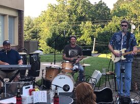 The Closers - Dance Band - Edgewood, KY - Hero Gallery 2