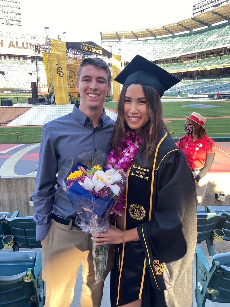 Vivian graduates from CSULB with a Bachelor of Science in Business Administration, emphasis in Accounting!