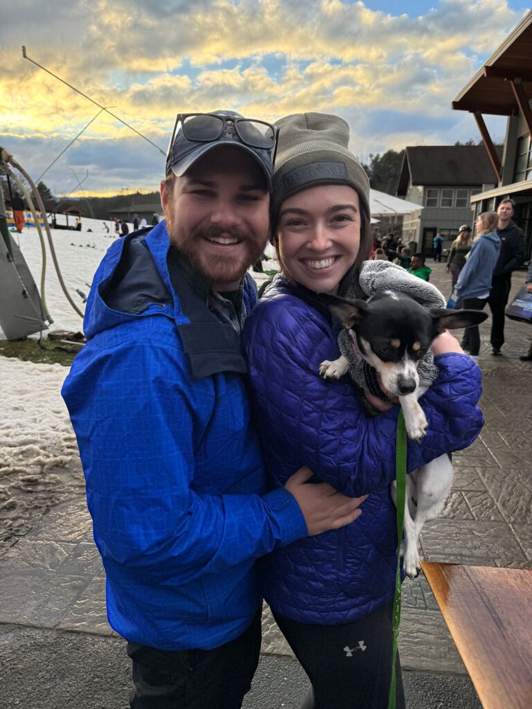 First family photo with their rescue pup, Kiri!