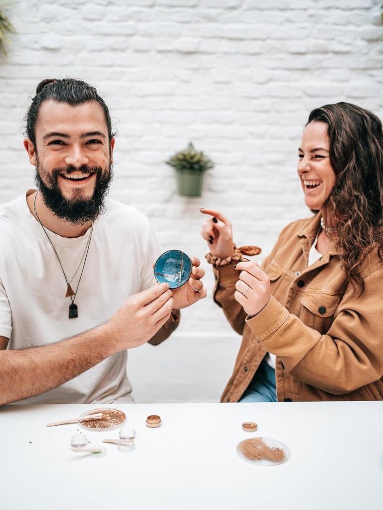 Kintsugi pottery kit