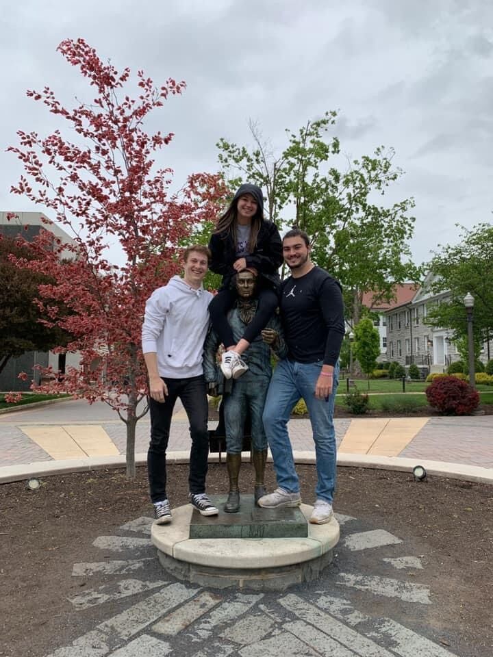 Our friendship continued all throughout junior and senior year and as Andrew likes to say, Katie "put him in the friendzone". Nonetheless, we continued to be great friends and even did our campus crawl post graduation together. 