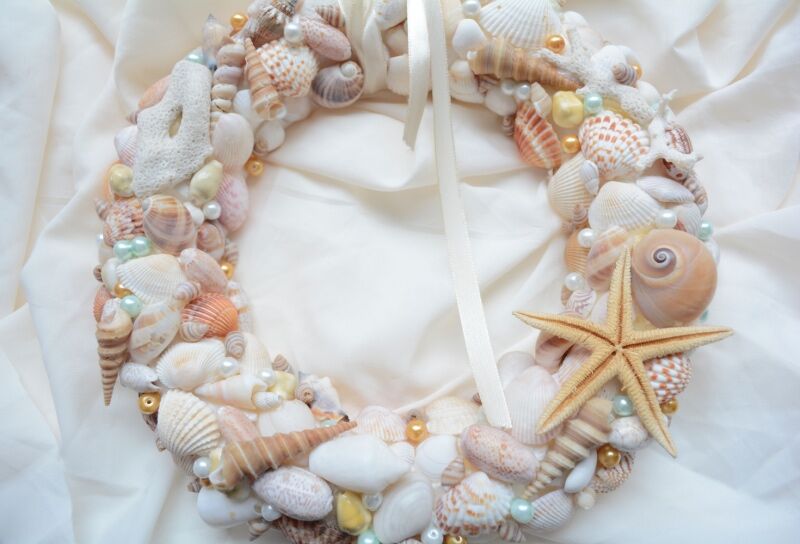 Christmas in July party ideas - seashell wreaths