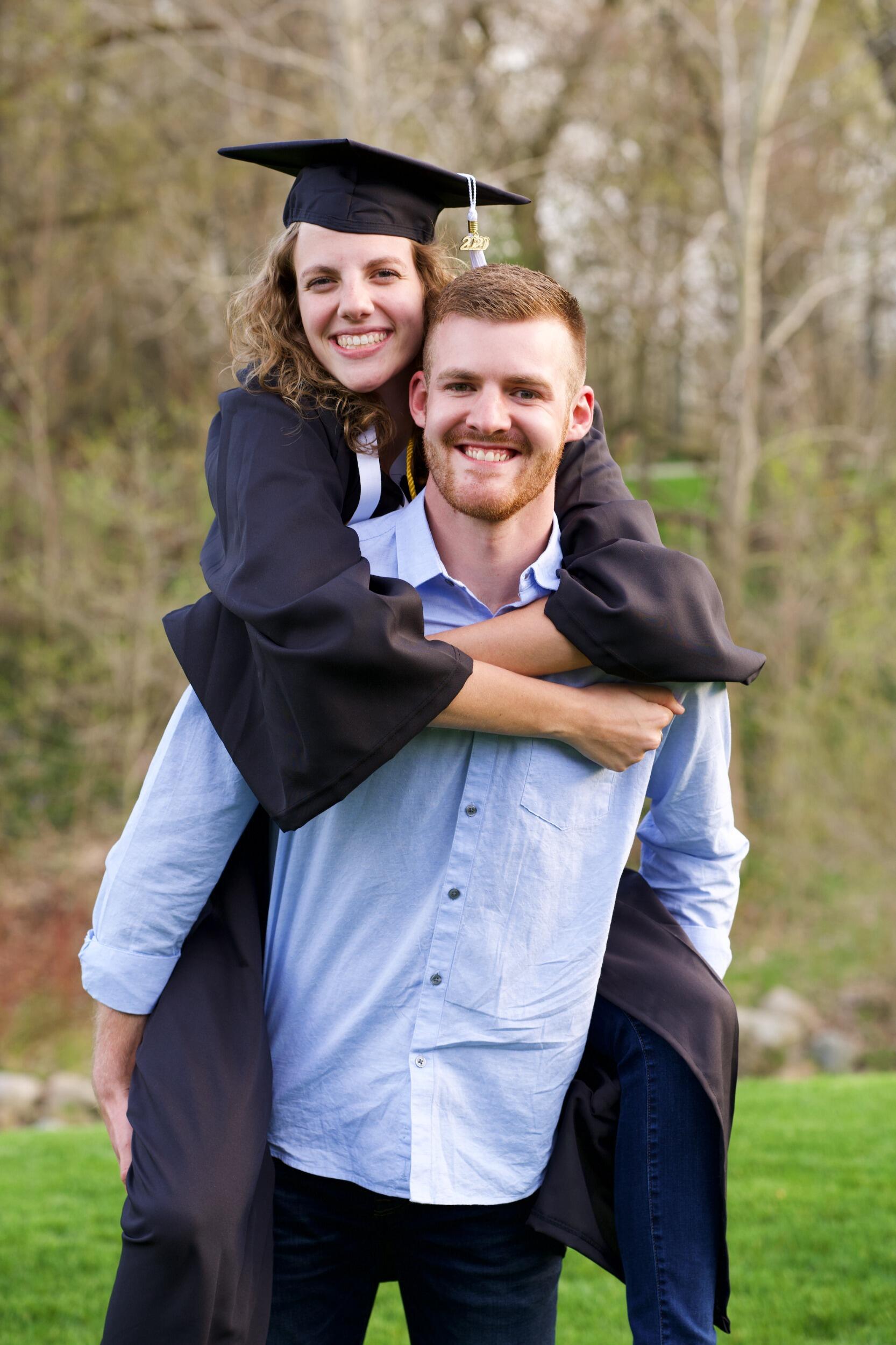 We both graduated college during COVID and were excited for what was next. Clay got a job at Dykgraaf Excavating and Mariah was off to the University of Illinois at Chicago for grad school.