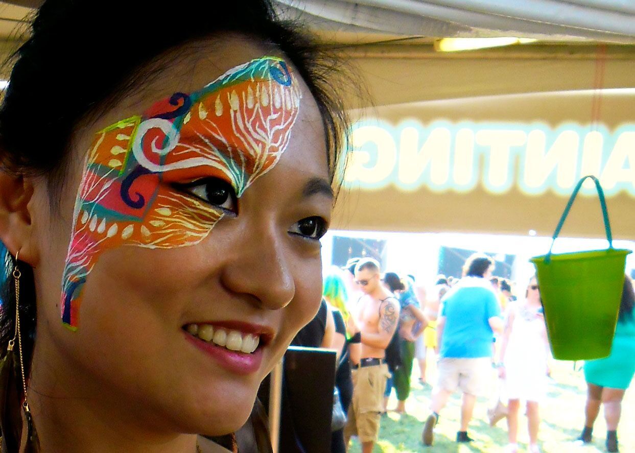Body painting for outdoor music festival