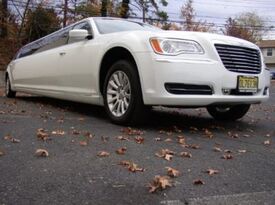 D&G Limousines - Event Limo - Fords, NJ - Hero Gallery 4