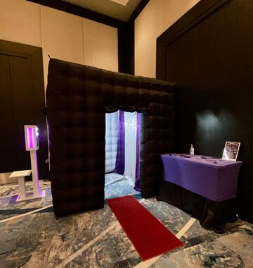 Timeless Photo Booth Rentals LLC - Photographer - Plant City, FL - Hero Main