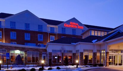 Hilton Garden Inn Cincinnati Mason Reception Venues Mason Oh