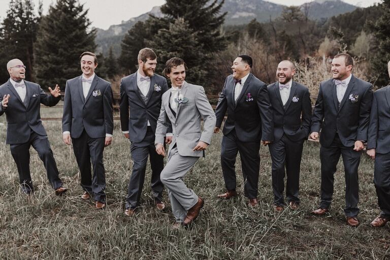 2-4pm:
Final touches and separate wedding party photos (there will be no first look so groomsmen and groom's family with groom only and same for bride/bridal party/family).