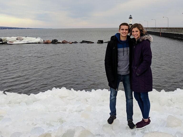 WE'RE DATING - our first Duluth trip
