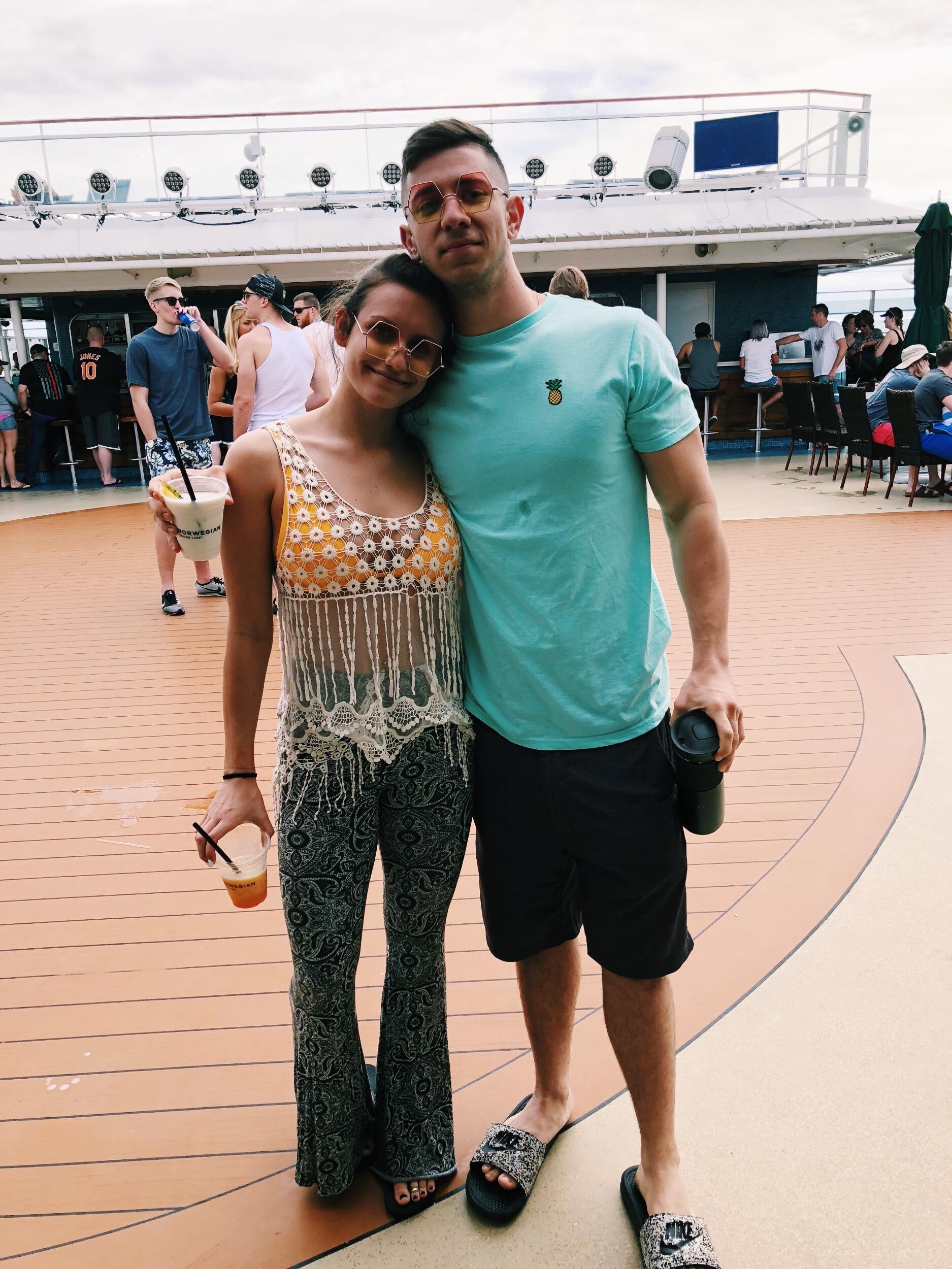 After a few months of dating, Ryan invited Madison on a cruise to the Bahamas