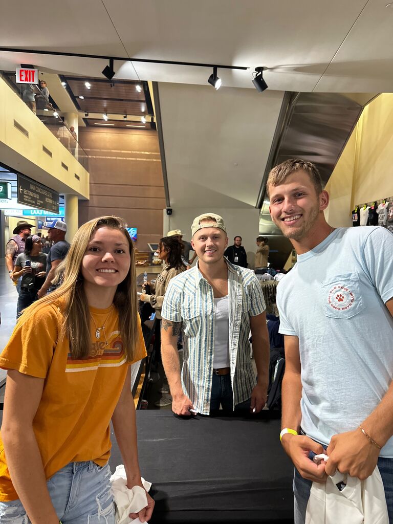 Met Corey Kent at the Jason Aldean concert in Sioux Falls.