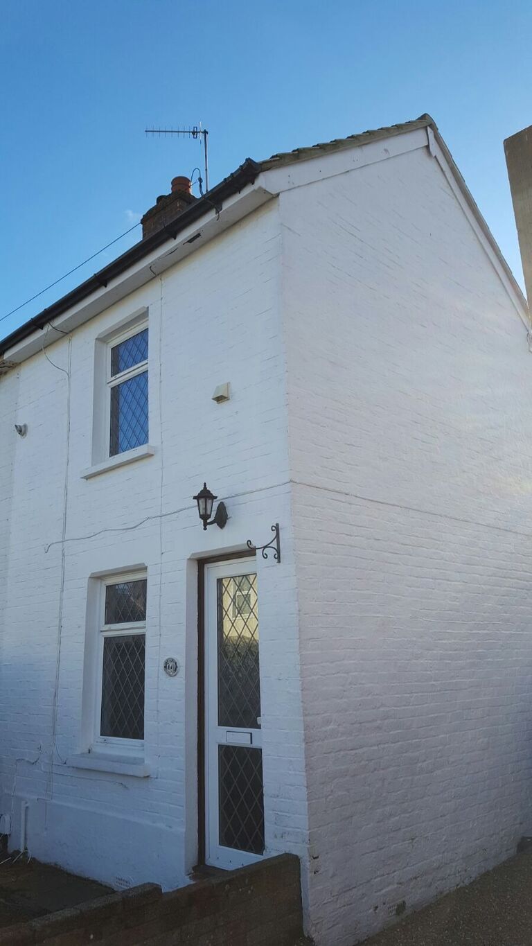 We got the keys to our first home. Little did we know we were letting ourselves in for 5 years of renovation!