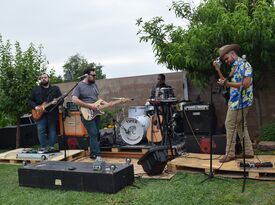 Viper & The Deckhands - Cover Band - La Verne, CA - Hero Gallery 4