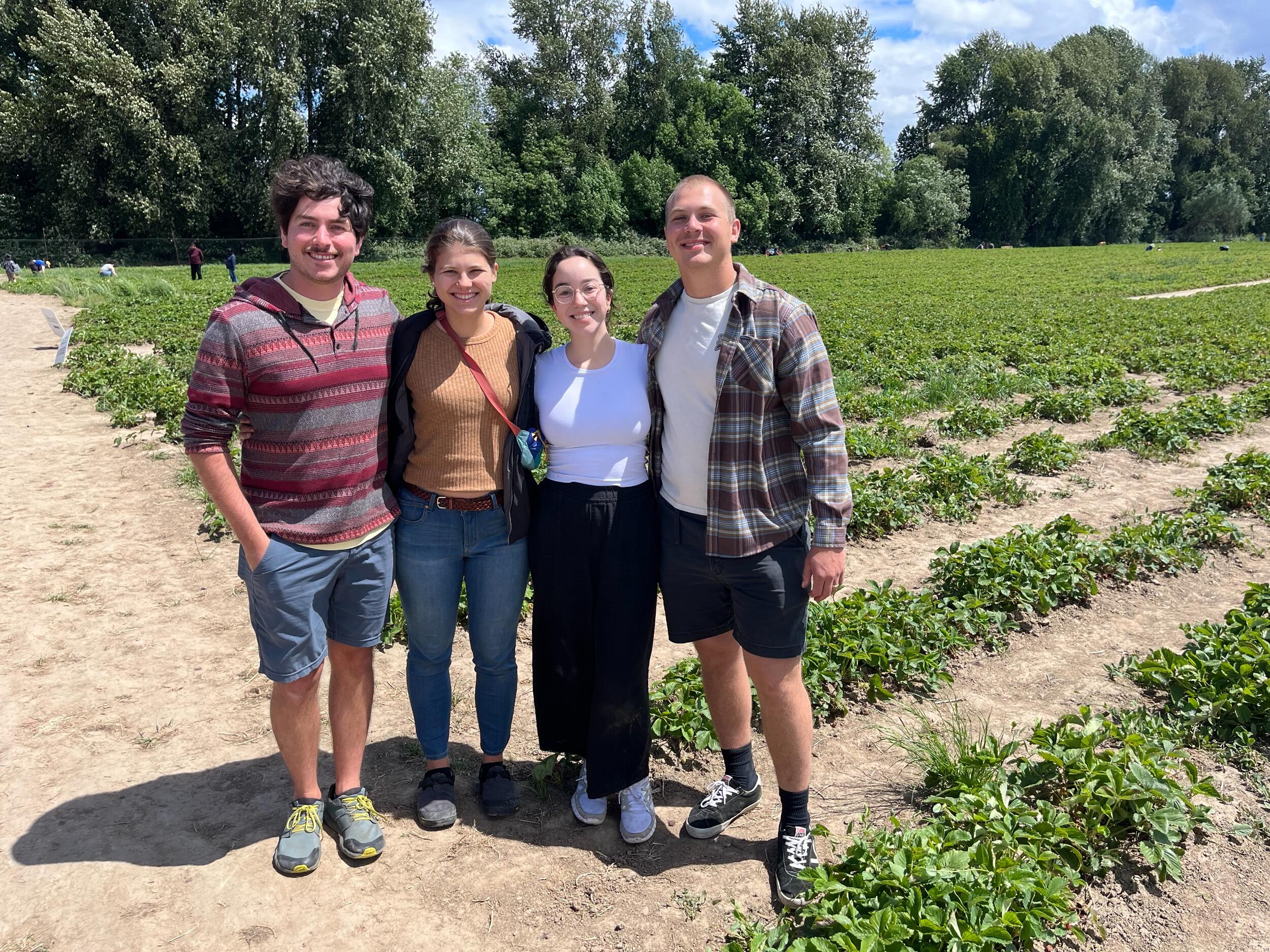 Daniel & Camila move to Washington! We get to spend lots more time with family, with many Pacific Northwest adventures ahead.