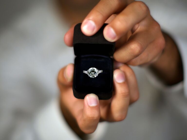 where to buy engagement ring box