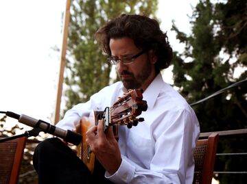 Gustavo Alonso López - Flamenco Guitarist - Seattle, WA - Hero Main