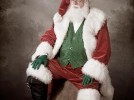 Mr. & Mrs. Santa Claus - Santa Claus - Portsmouth, VA - Hero Gallery 2