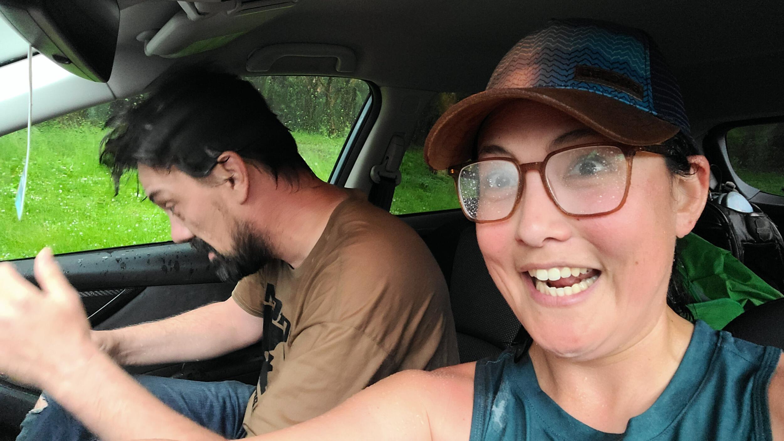 PNW weather strikes! A surprise downpour in the middle of a round at Pier Park force Martin and Ashley to abandon all disc golfing plans for the day and return home absolutely soaking wet.