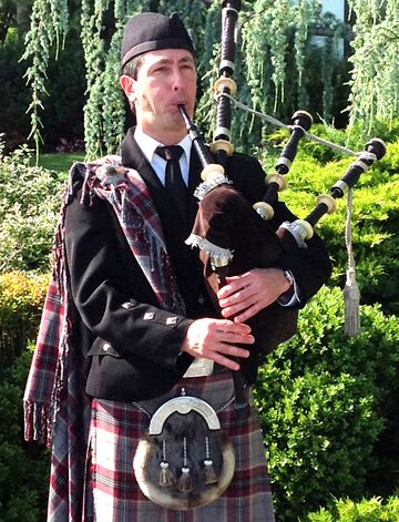 Bagpipes and Celtic Music - Celtic Bagpiper - New York City, NY - Hero Main