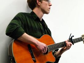 David Ryle - Singer Guitarist - Milwaukee, WI - Hero Gallery 1