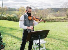 Brandon Kennedy - Celtic loop artist - Singer Guitarist - Baltimore, MD - Hero Gallery 4