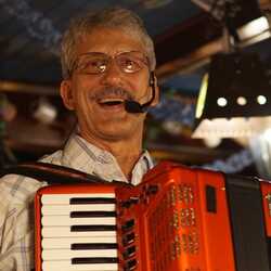 Larry Roberts Polkas and More, profile image