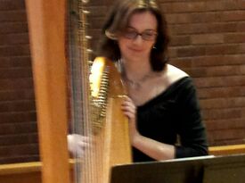Bethany Evans - Classical Harpist - Salem, OR - Hero Gallery 2