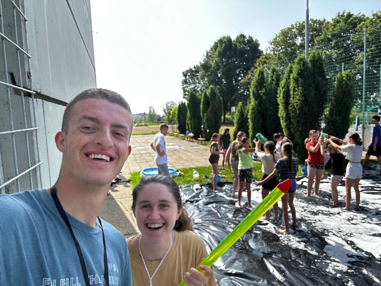 Caroline and Jordan became quick friends during the summer. 