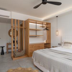 Gallery Photo 14