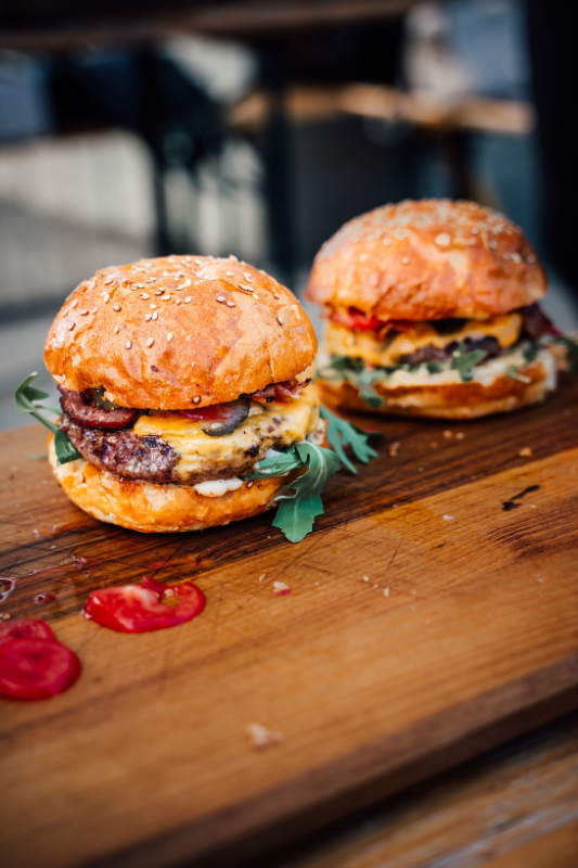 BBQ Party Ideas - Burger