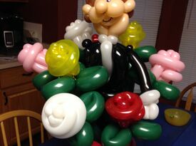 Dean's Balloons, Comedy Magic and Ventriloquism - Balloon Twister - Plain City, OH - Hero Gallery 4
