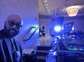 DJ CUE - DJ - Atlanta, GA - Hero Gallery 4