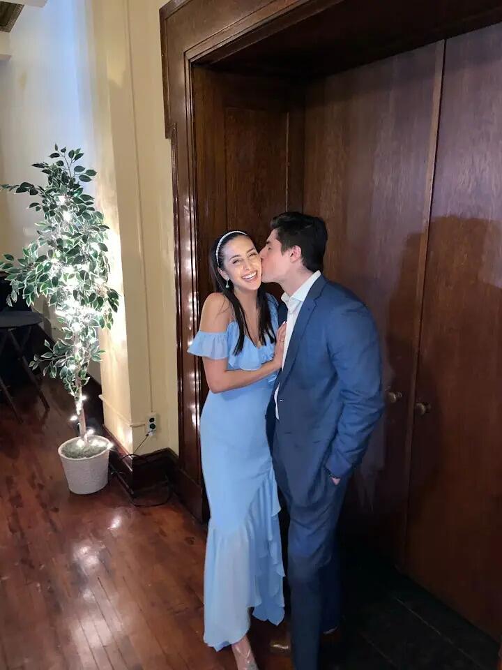 Tyler escorts Lila to her first Barrister's Ball of law school! 