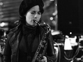 Lina Saroza - Saxophonist - Charlottesville, VA - Hero Gallery 3