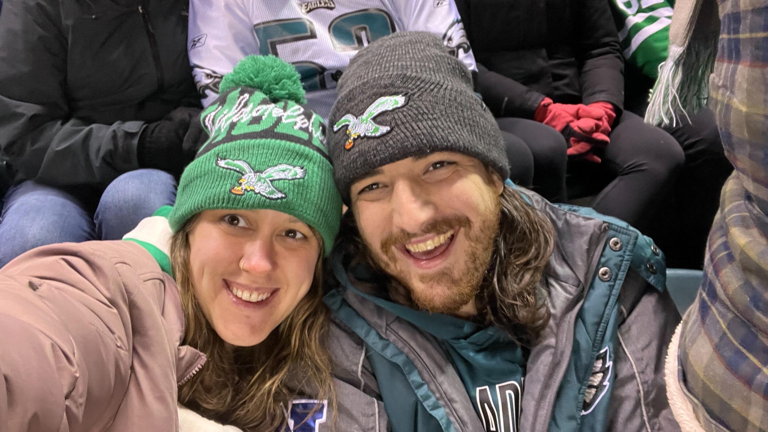 GO BIRDS, BABES