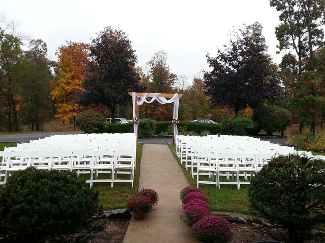 The Harvest House at Lost Creek Winery - Leesburg, VA