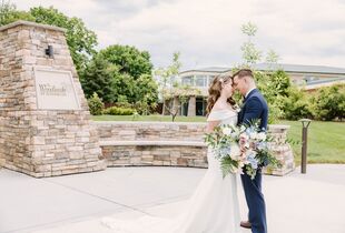 Couple tours entire state in 48 hours for elaborate Maryland-themed  engagement photoshoot