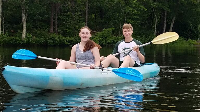 The Biscoe family included Sara on their family trip to Shenandoah Valley where they went horseback riding and kayaking! Getting to be together during the pandemic and enjoy time outside was always a great time. 