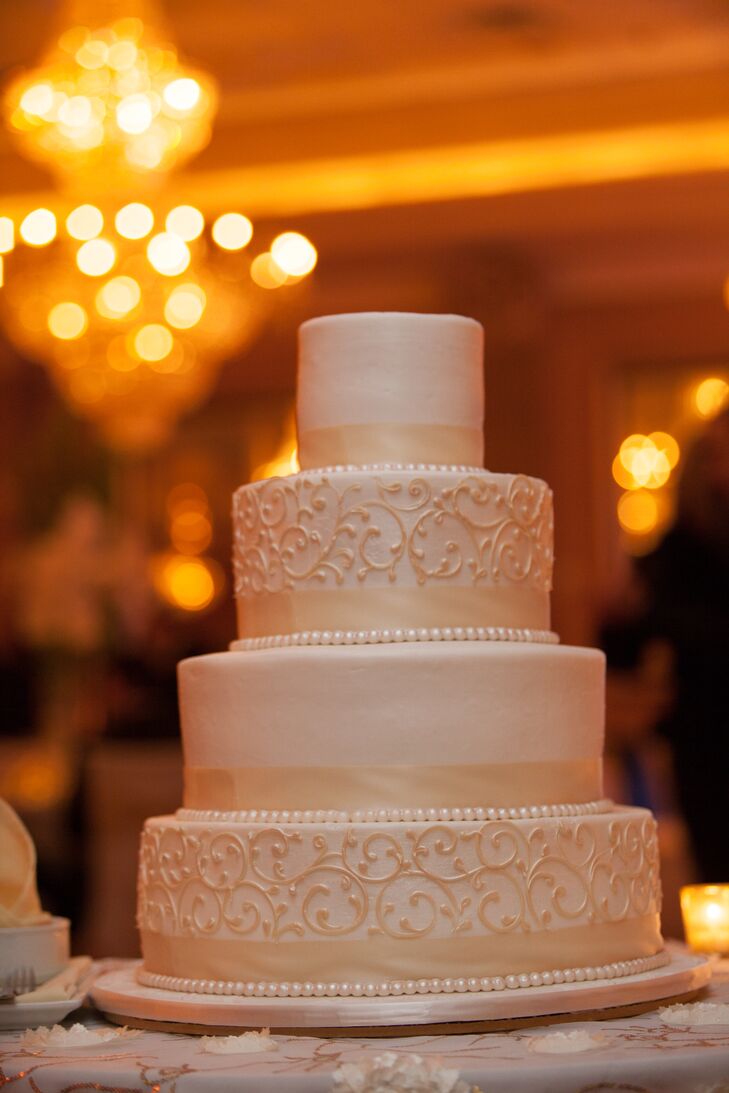 A White Wedding at Coral Gables Country Club in Coral