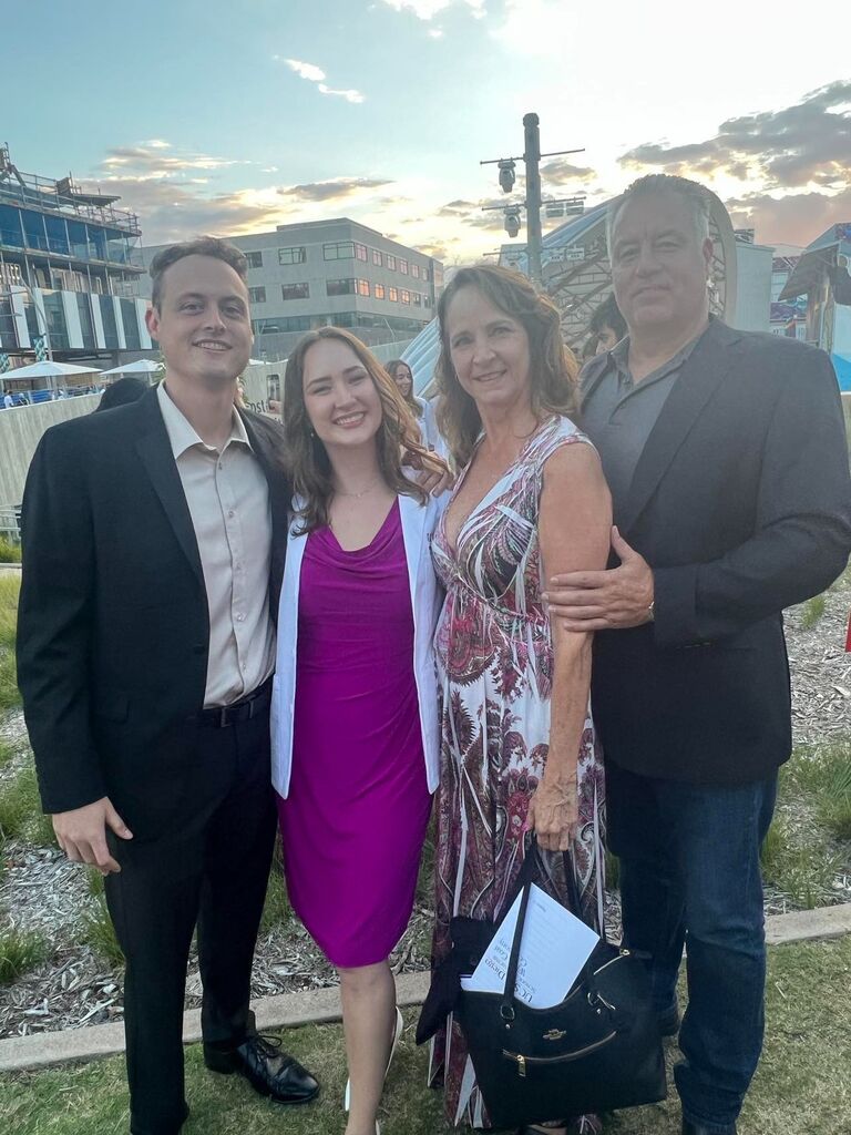 Kiley celebrated starting at UCSD School of Medicine at her White Coat Ceremony with Steven, Dan, and Donna. She officially became Student Doctor McCombs-Steinbeck!