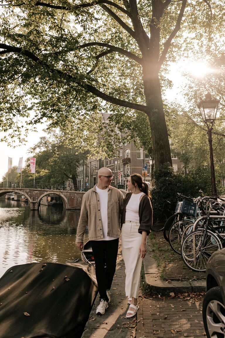 Engagement Photos on the Canals of Amsterdam